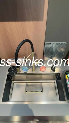 Evier de cuisine en acier inoxydable fonctionnel sous-monté avec accessoires