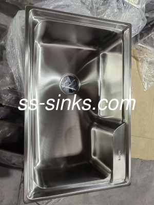 OEM évier de cuisine à monture supérieure avec emplacement du drain arrière et bassins doubles en taille OEM