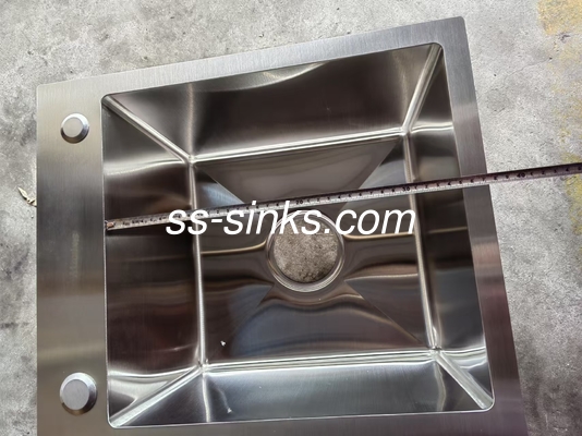 Design moderne double cuvette évier de cuisine sous-monté avec drainage en acier inoxydable et débordement inclus jusqu'à vous