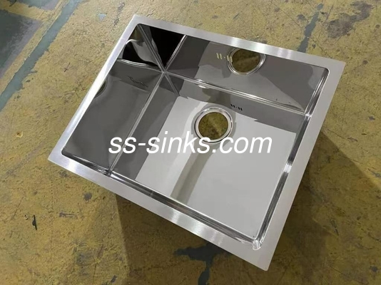 Sous-monté évier artisanal double bol 220mm profondeur de bol et installation pratique