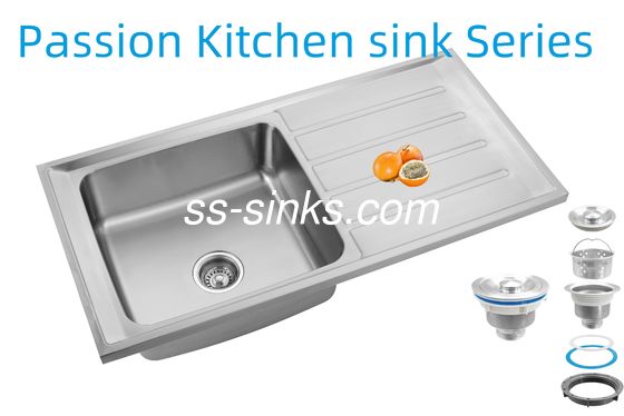 Évier de cuisine moderne avec égouttoir et évacuation arrière pour cuisines contemporaines