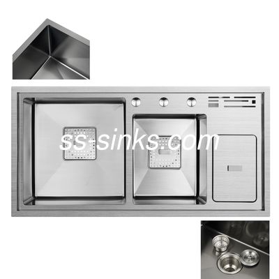 Évier de cuisine fait à la main avec égouttoir La solution ultime de crépine de sol de salle de bain